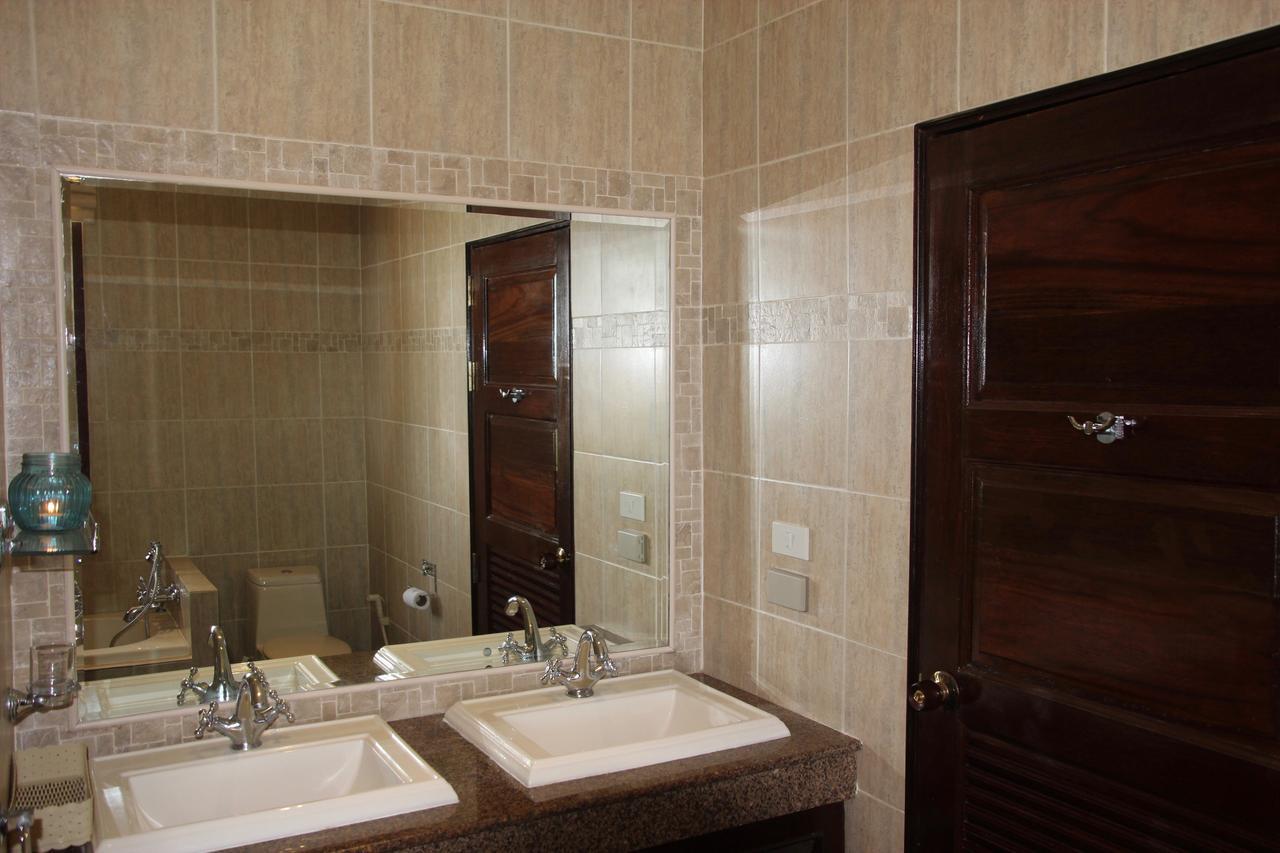 Sibaja Palms Sunset Beach Luxury Villa Taling Ngam Beach Exteriör bild