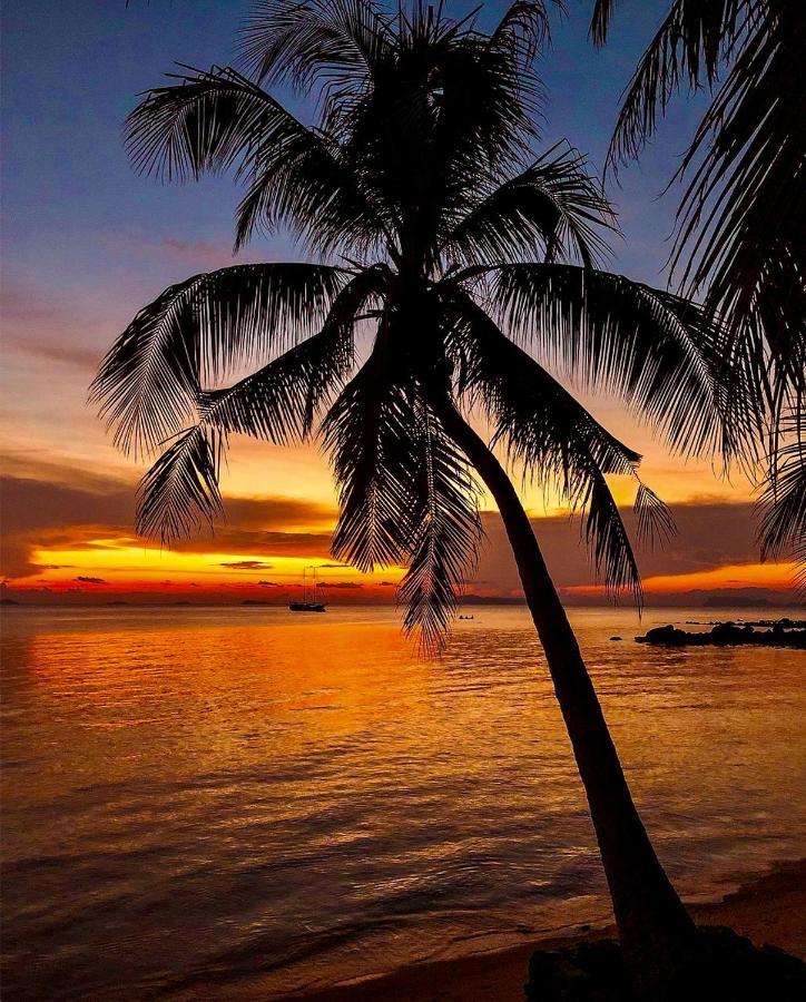 Sibaja Palms Sunset Beach Luxury Villa Taling Ngam Beach Exteriör bild